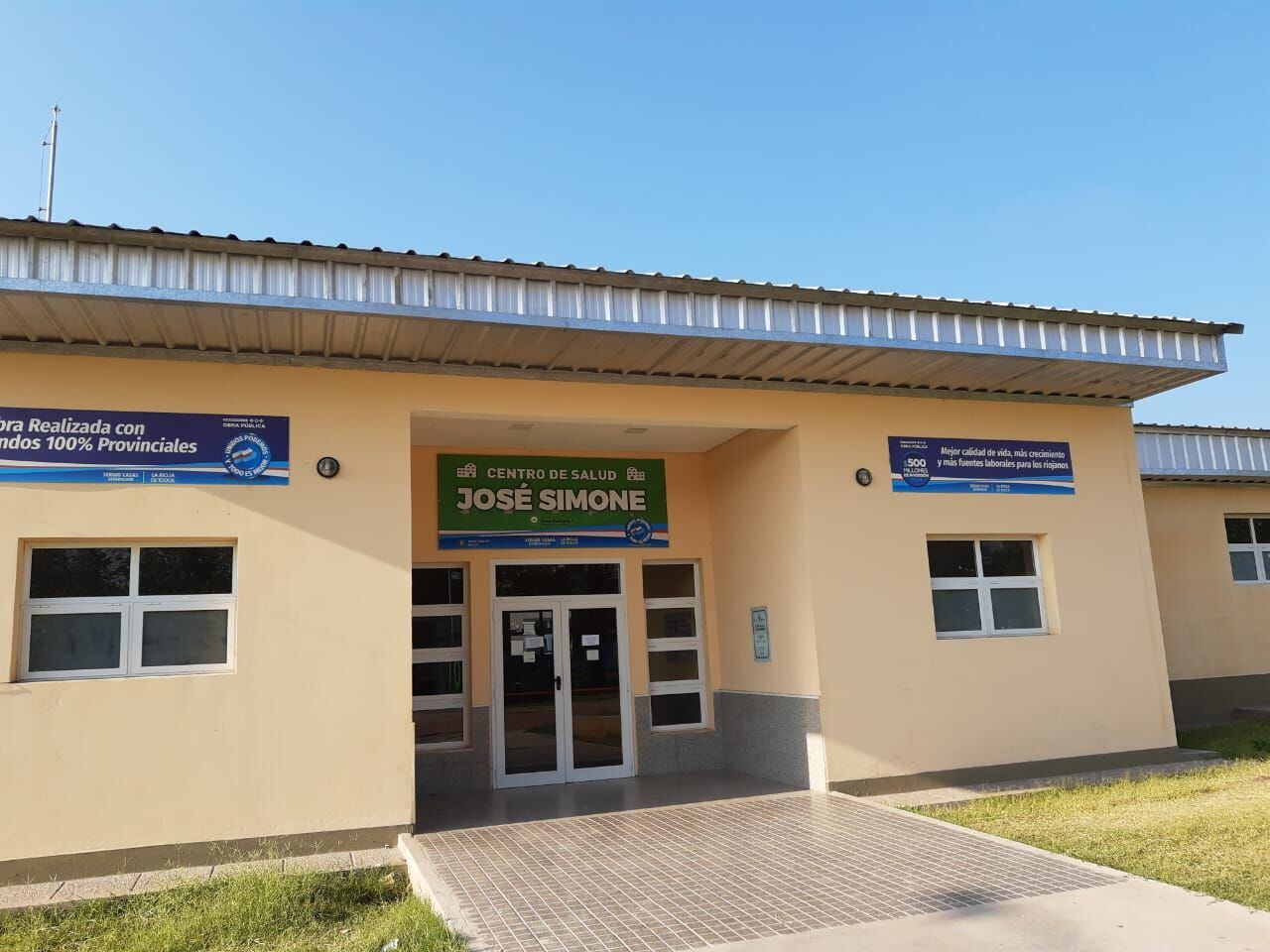 Los centros de salud cuentan con equipos de salud mental.