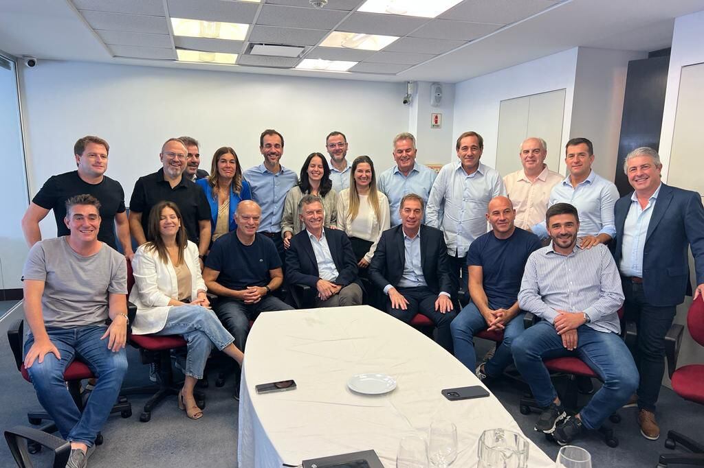 Mauricio macri se reunió hoy con la cupula bonaerense del PRO.