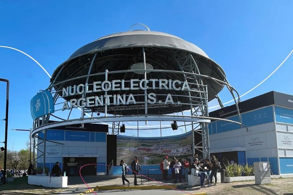 La NASA opera las tres centrales nucleares del país y aporta el 7 por ciento de la energía eléctrica.