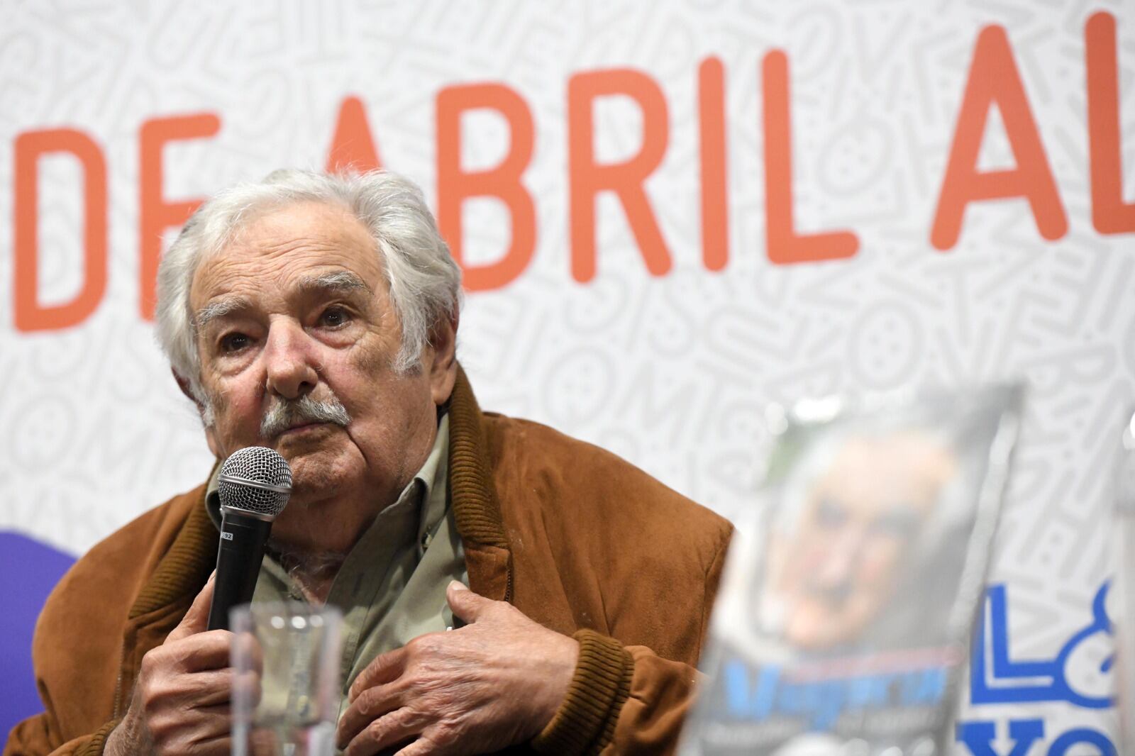 Mujica en la presentación de "Semillas al viento".  
