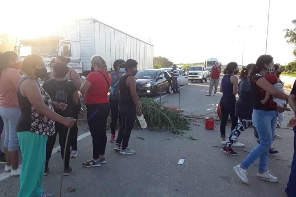 Cortes intermitentes en la ruta nacional 50.