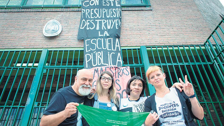 “A nuestros estudiantes no les tenemos ni lástima ni miedo”, insisten en desestigmatizar los Maestros Villeros.