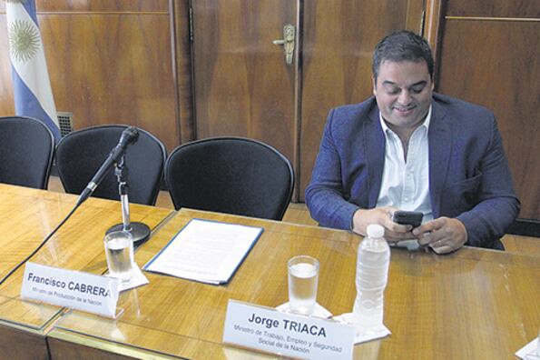 Jorge Triaca, ministro de Trabajo. El poder adquisitivo del salario no está entre las prioridades, dio a entender.