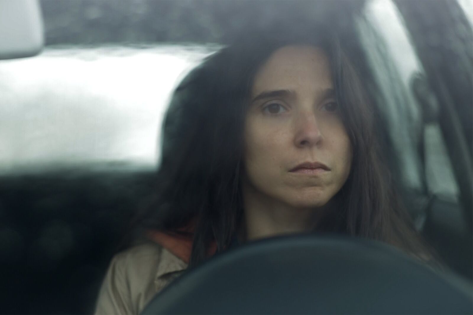 Laura Paredes, protagonista absoluta y también co-guionista de "Trenque Lauquen". 