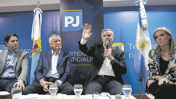 Felipe Solá dio inicio a un ciclo de entrevistas en la sede del PJ.