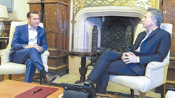 Macri quiere apuntar al crecimiento de Vaca Muerta, pero sus compromisos con el FMI se lo impiden.