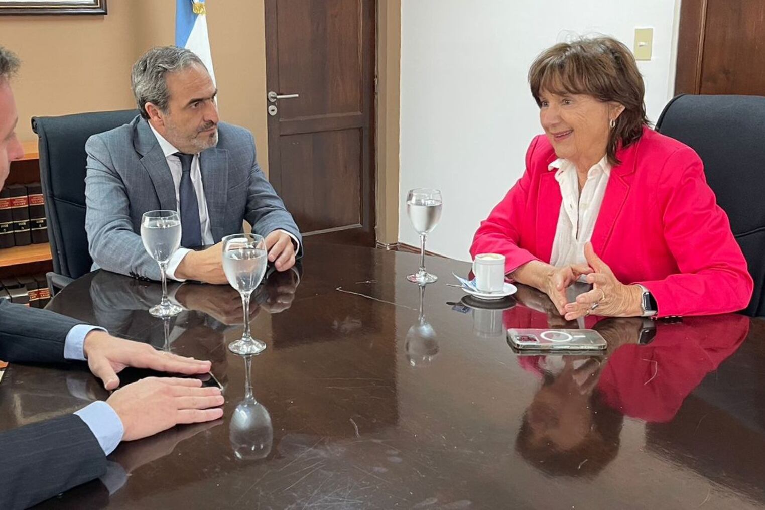 Solá, García Castiella y Cornejo