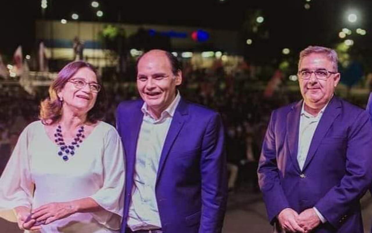 Lucía Corpacci, Gustavo Saadi y el actual gobernador de Catamarca, Raúl Jalil. 