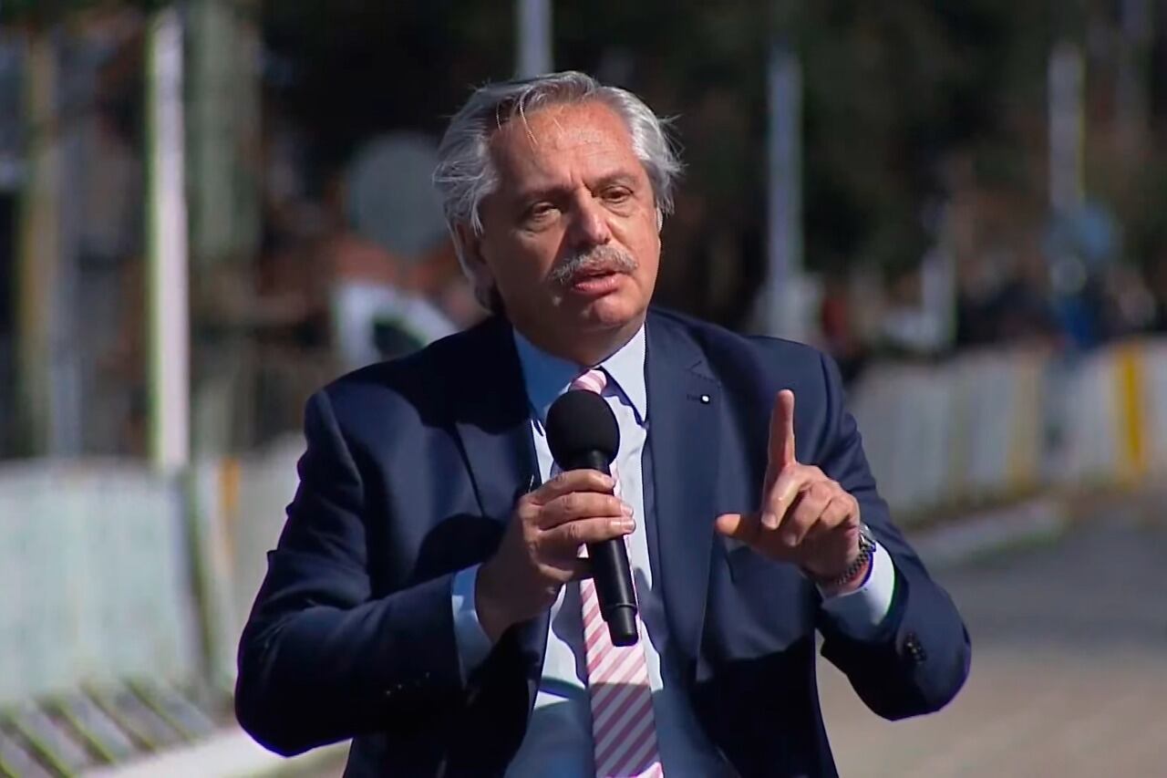 Alberto Fernández inauguró 100 obras en simultáneo en todo el país.