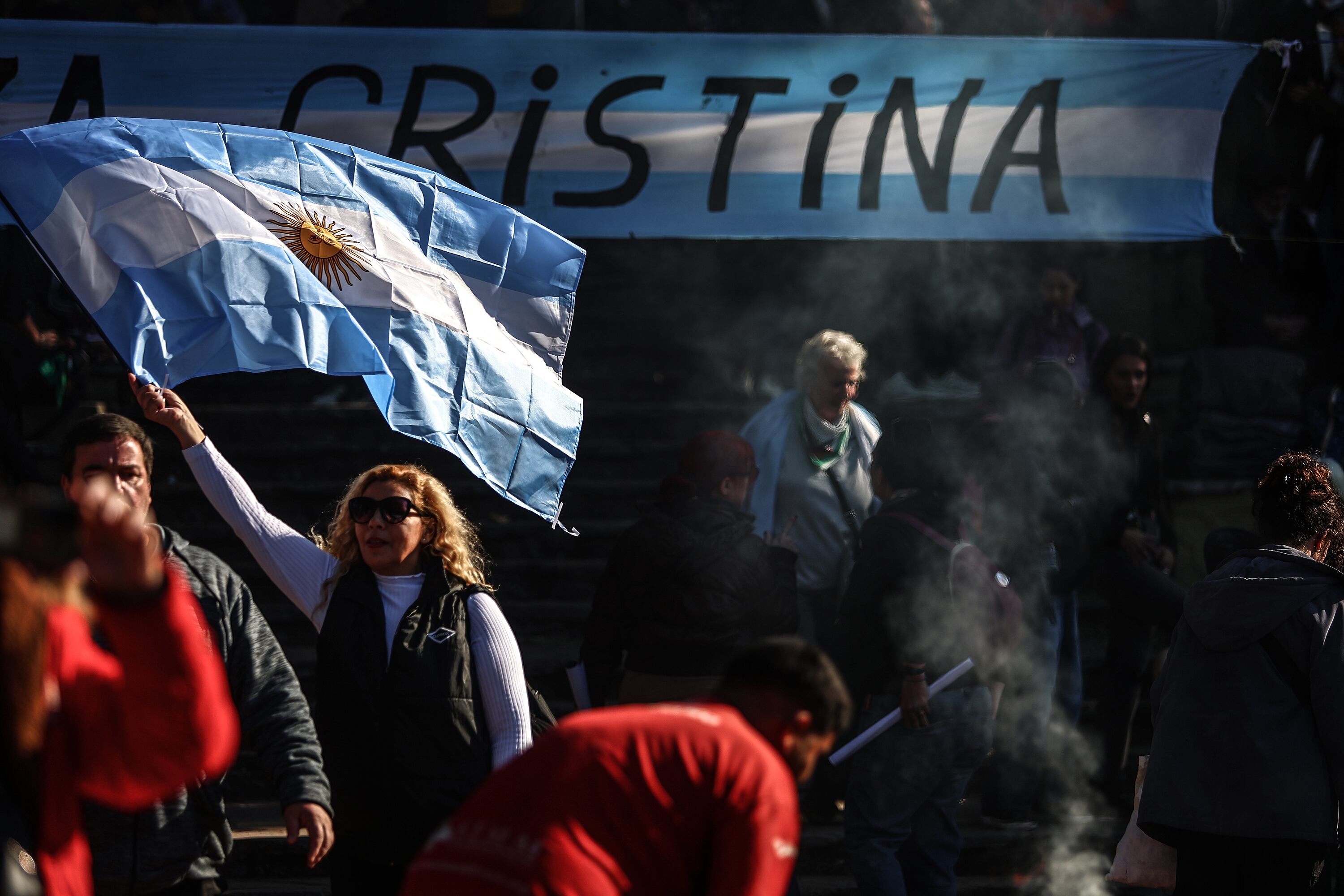 Movilización en apoyo a Cristina Kirchner en Parque Lezama