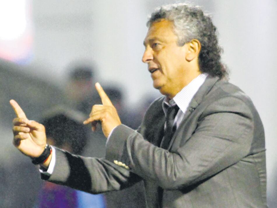 Barcelo fue la figura e hizo la diferencia para el equipo de Gorosito.