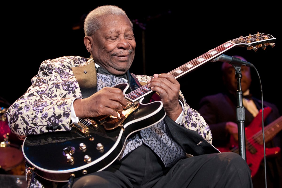B.B. King con su inseparable Lucille.