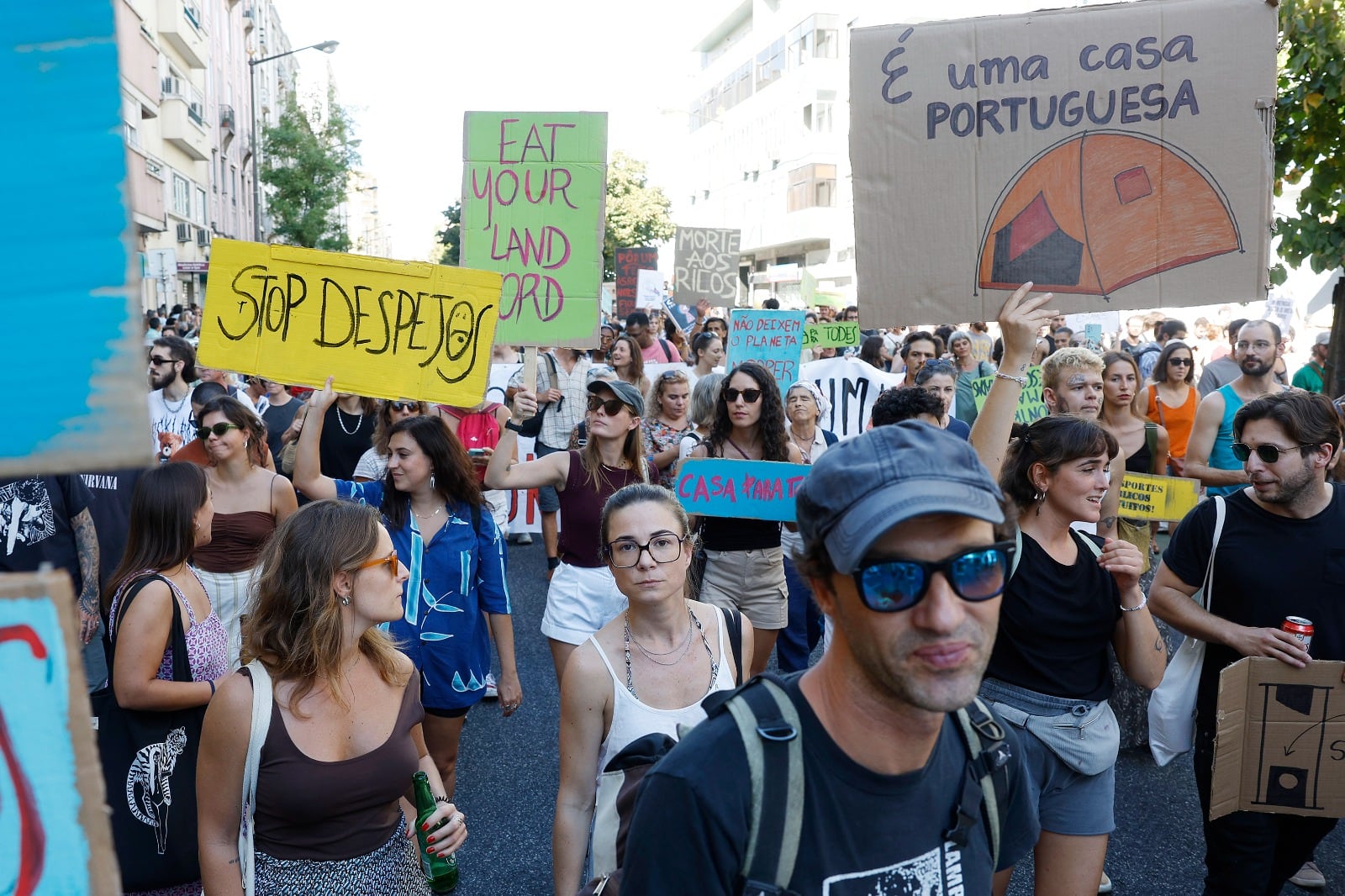 Protesta en Lisboa por la crisis habitacional.