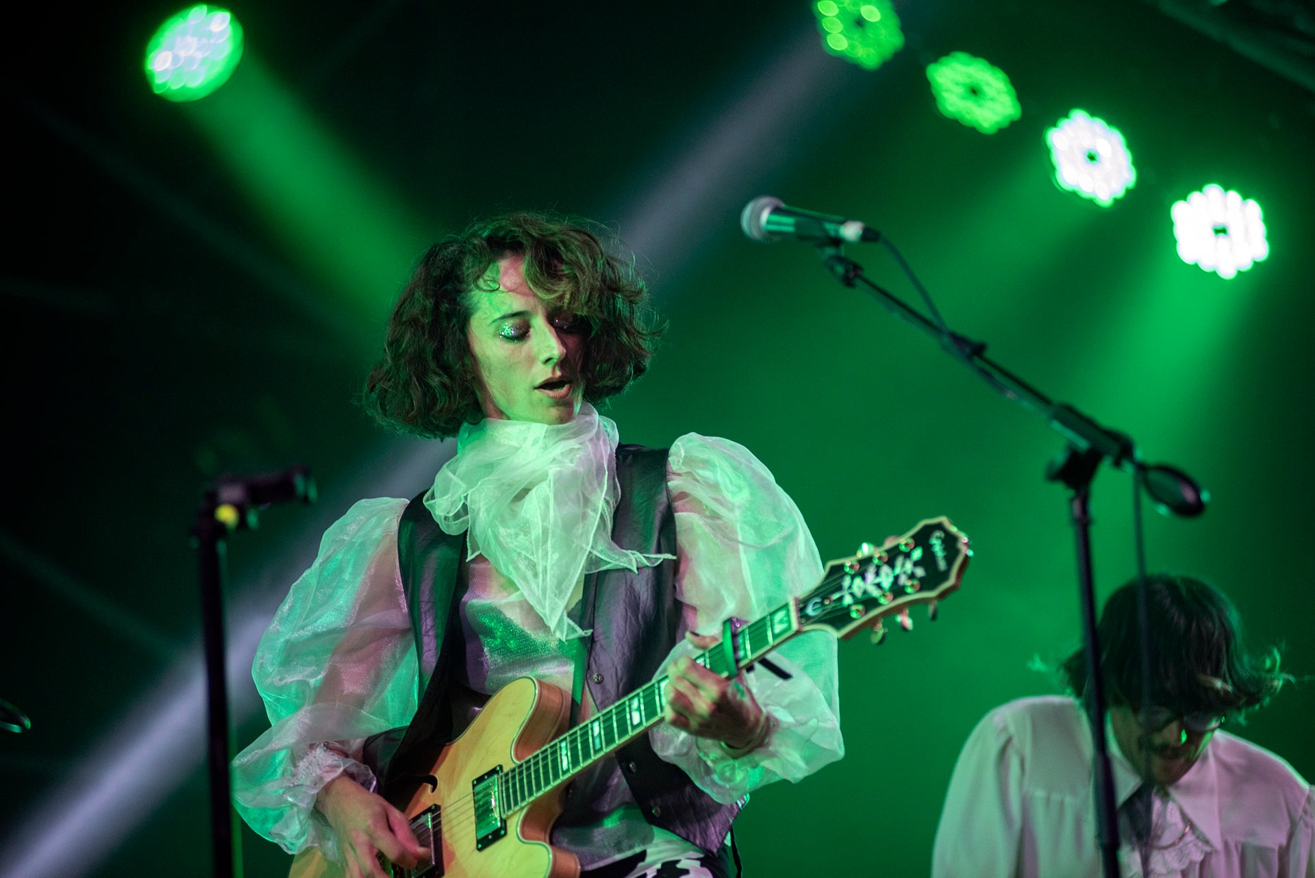 Nadie duerma, el segundo libro del combo de indie pop poético Los Besos, trae cancionero, diarios de grabación y fotos inéditas