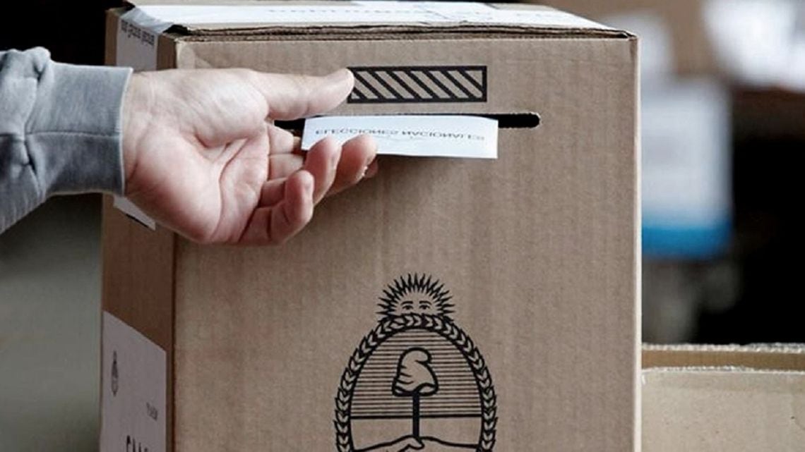 Los ciudadanos ya pueden consultar en qué circuito y sección electoral votarán y pedir correcciones en caso de que haya algún error o que corresponda hacer algún cambio. 