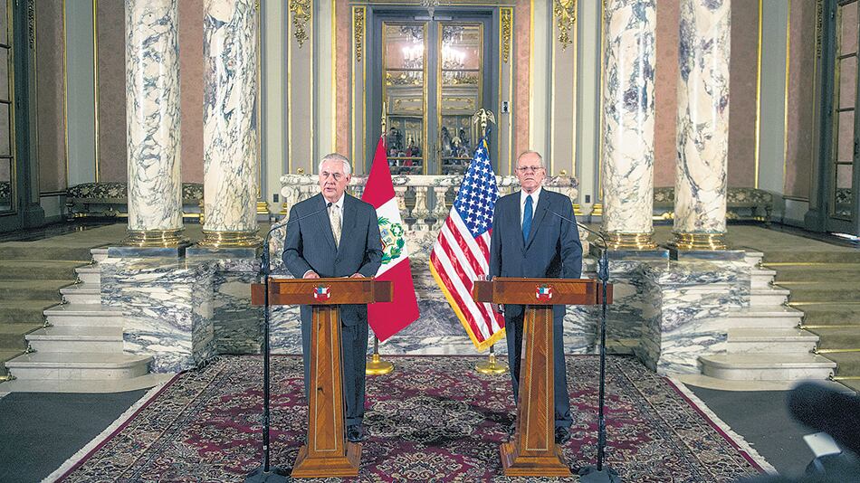 PPK y Tillerson durante la conferencia de prensa ayer en el Palacio de Gobierno en Lima.