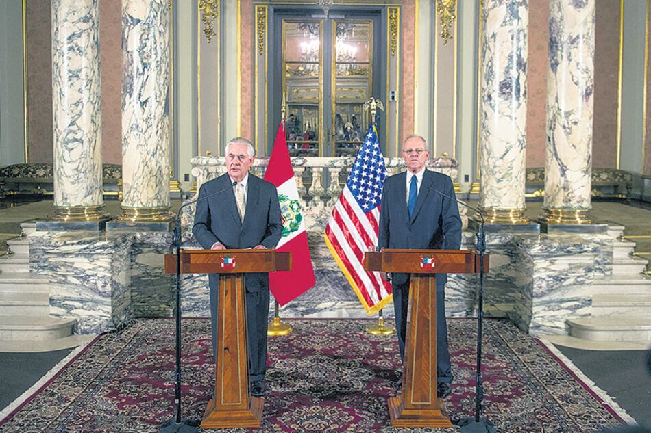 PPK y Tillerson durante la conferencia de prensa ayer en el Palacio de Gobierno en Lima.