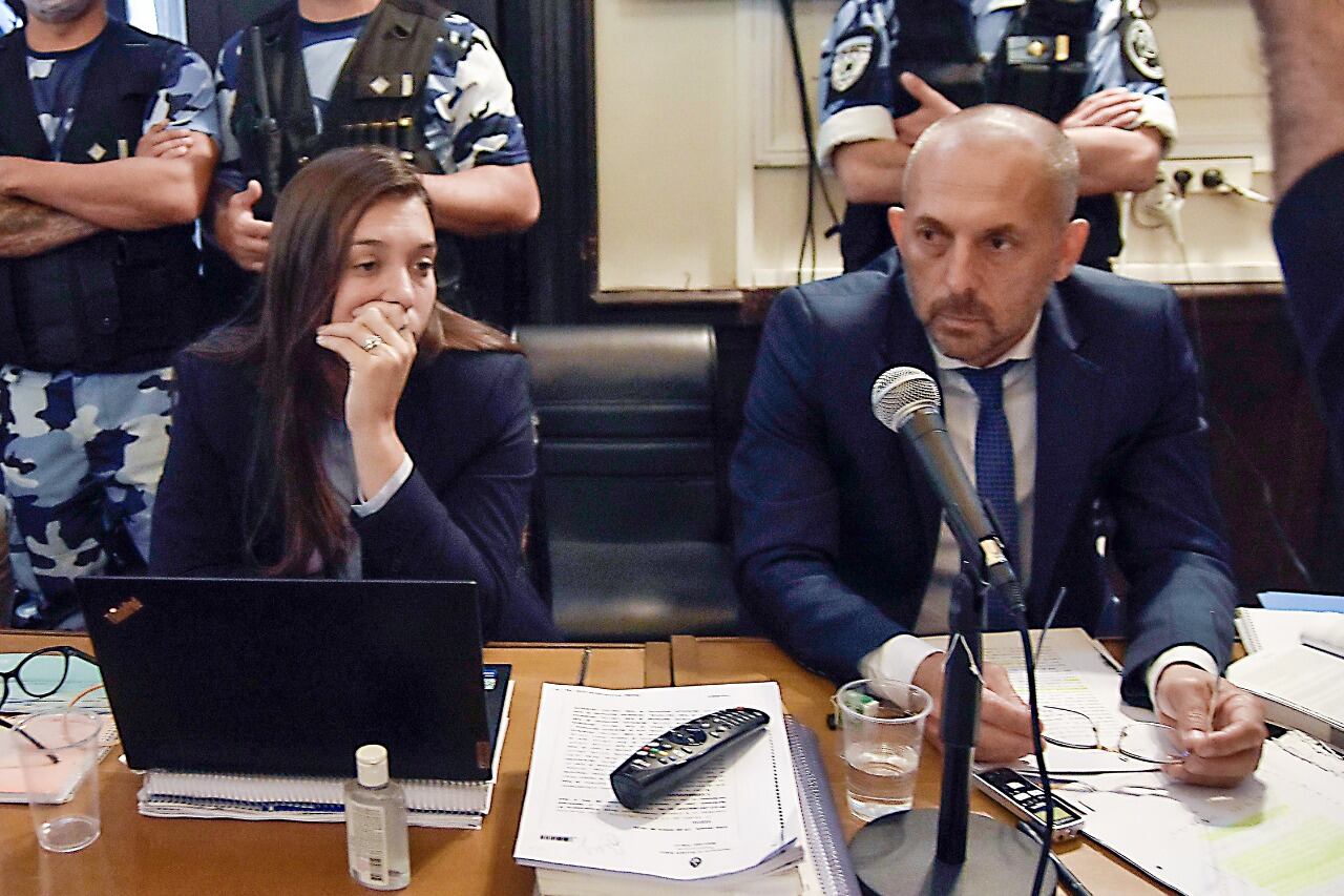 Los abogados defensores de los rugbiers, Hugo Tomei y Emilia Pertossi.