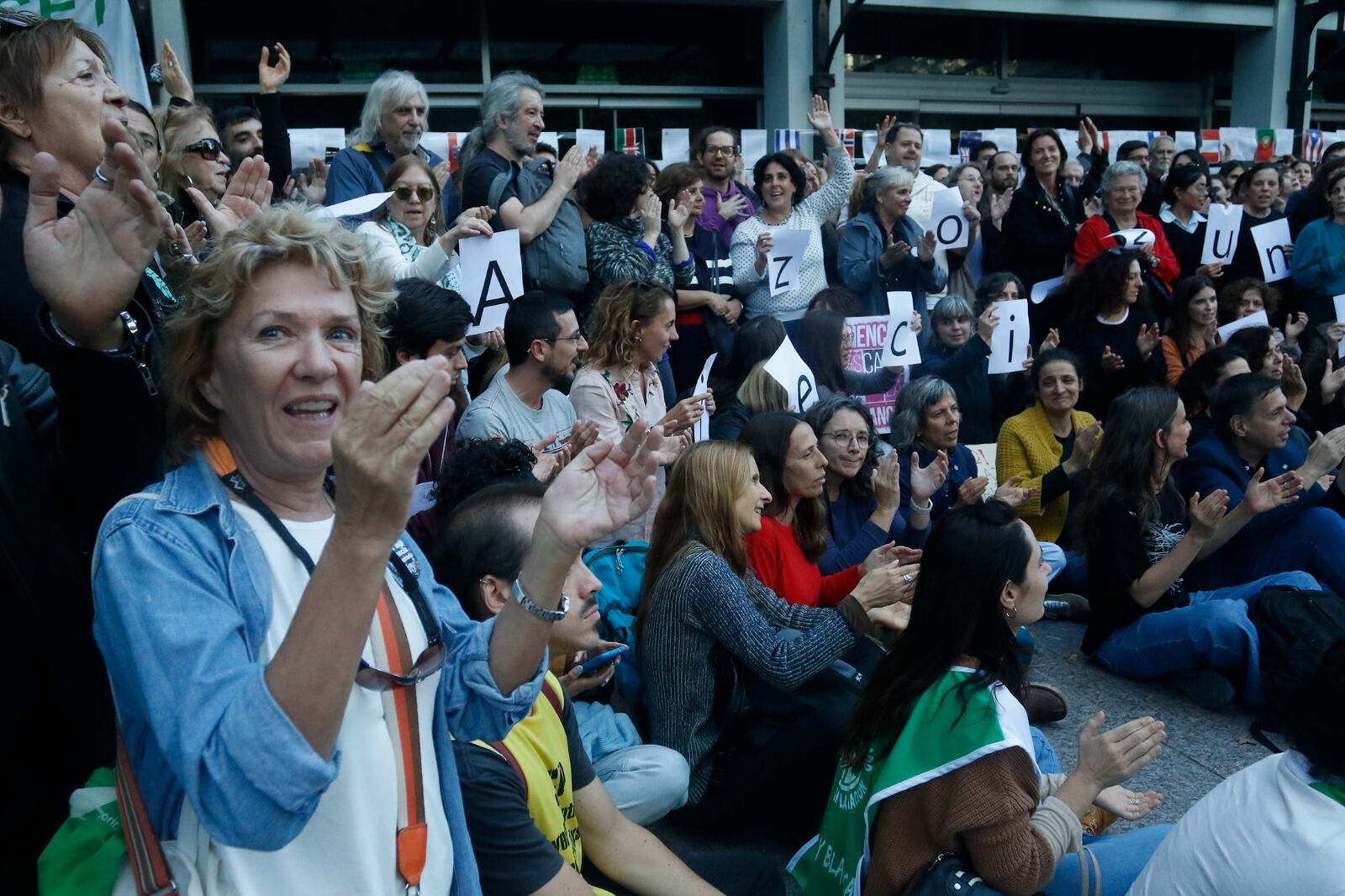 La entrega de las adhesiones se hizo con un acto en el Polo Científico.