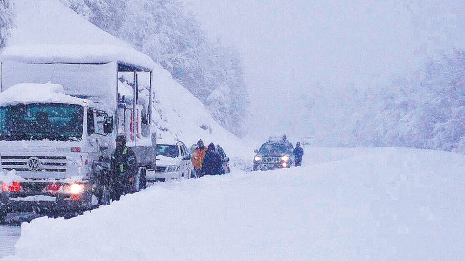 Una imagen de San Martín de los Andes como ejemplo del termómetro bajo cero.