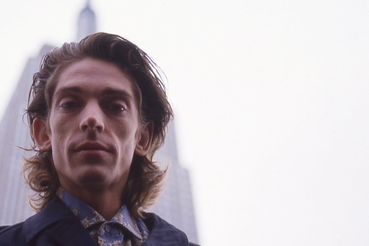 Federico Moura, líder de Virus, una banda que marcó un antes y un después introduciendo las diversidades sexuales, el glam y la sensibilidad al rock