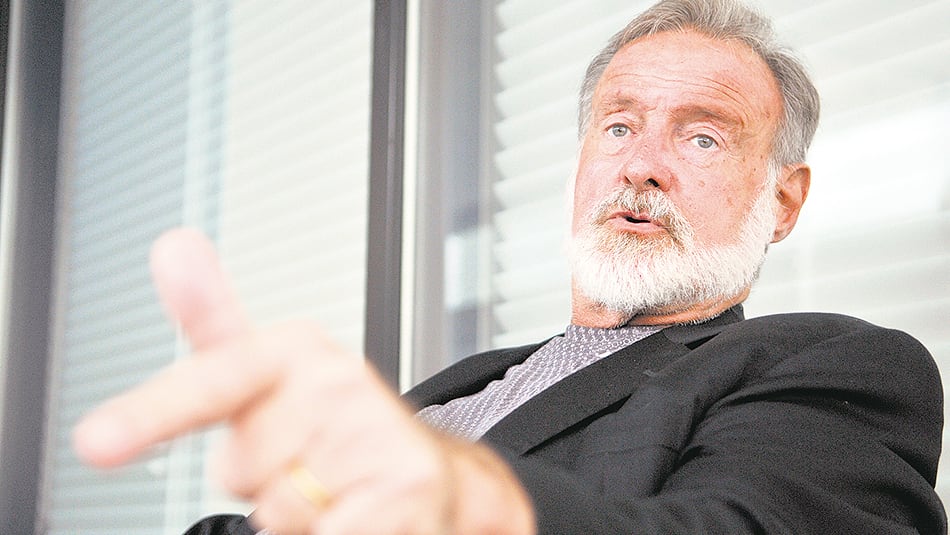 El ex canciller Rafael Bielsa auguró que “lo que viene es muy feo” en materia social.