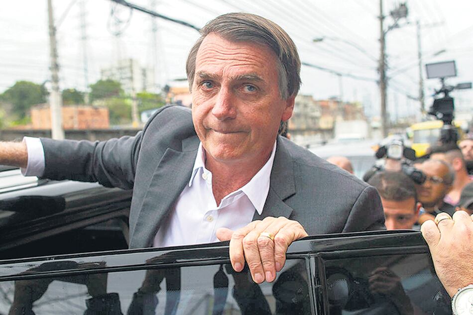 Bolsonaro reconoció hace 15 días que el tema le duele “en el corazón” y que es “amigo” de Queiroz.