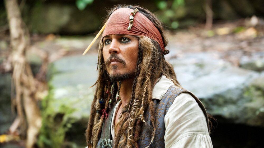 El Capitán Jack Sparrow, interpretado por Johnny Depp, se convirtió en un ícono mundial. 
