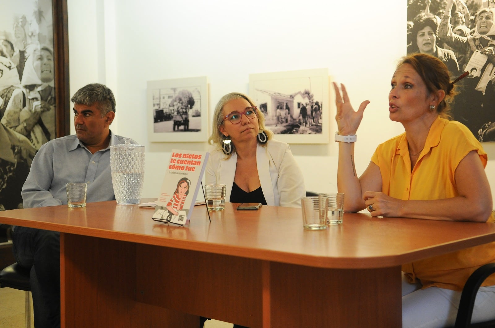 Juan Pablo Moyano, Analía Argento y Mariana Zaffaroni Islas. 