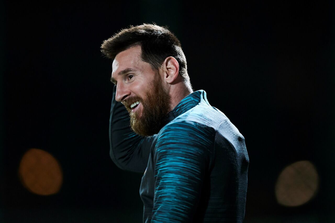 Messi hizo un mea culpa y pidió "paz y unidad" en Barcelona.
