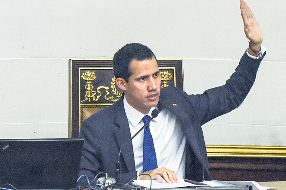 El autoproclamado presidente encargado de Venezuela, el diputado Juan Guaidó, participó de la sesión.