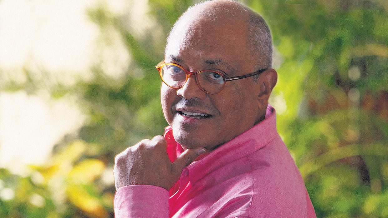 Milanés, de 74 años y con cincuenta discos grabados, actuará el próximo viernes en el Teatro Coliseo.