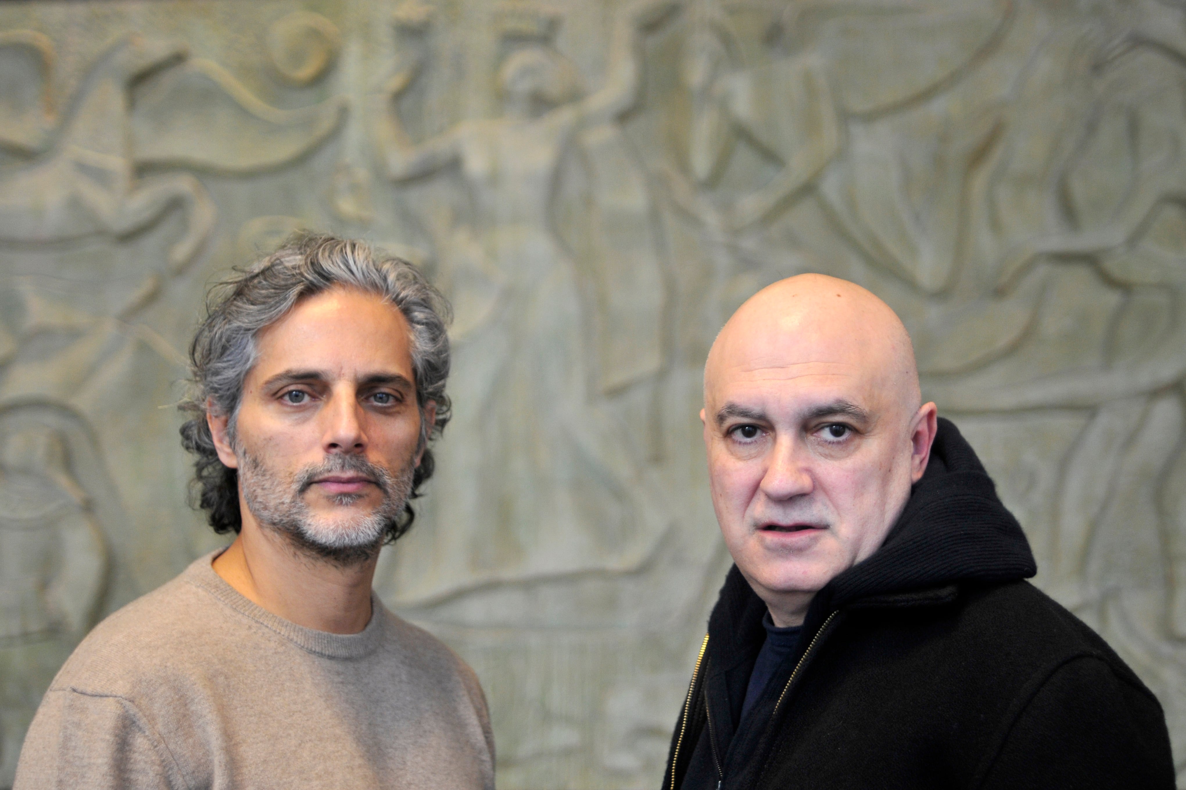 "Tratamos de buscar más dimensiones sobre lo que pasa, más interrogantes. No intentamos dar respuestas o bajar una idea lineal"