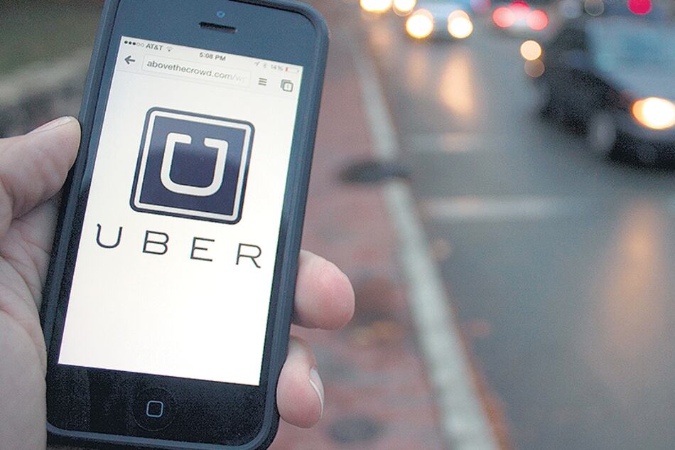 El pedido de restricción de salida fue realizado por el fiscal Martín Lapadú.