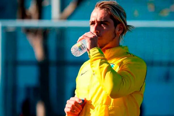 Spinelli jugaba en FK Oleksandria