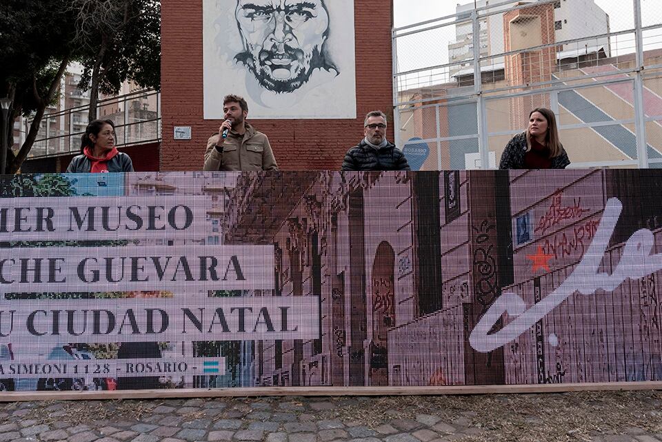 Albornoz, Monteverde, Corradín y Tepp ayer en la Plaza del Che.