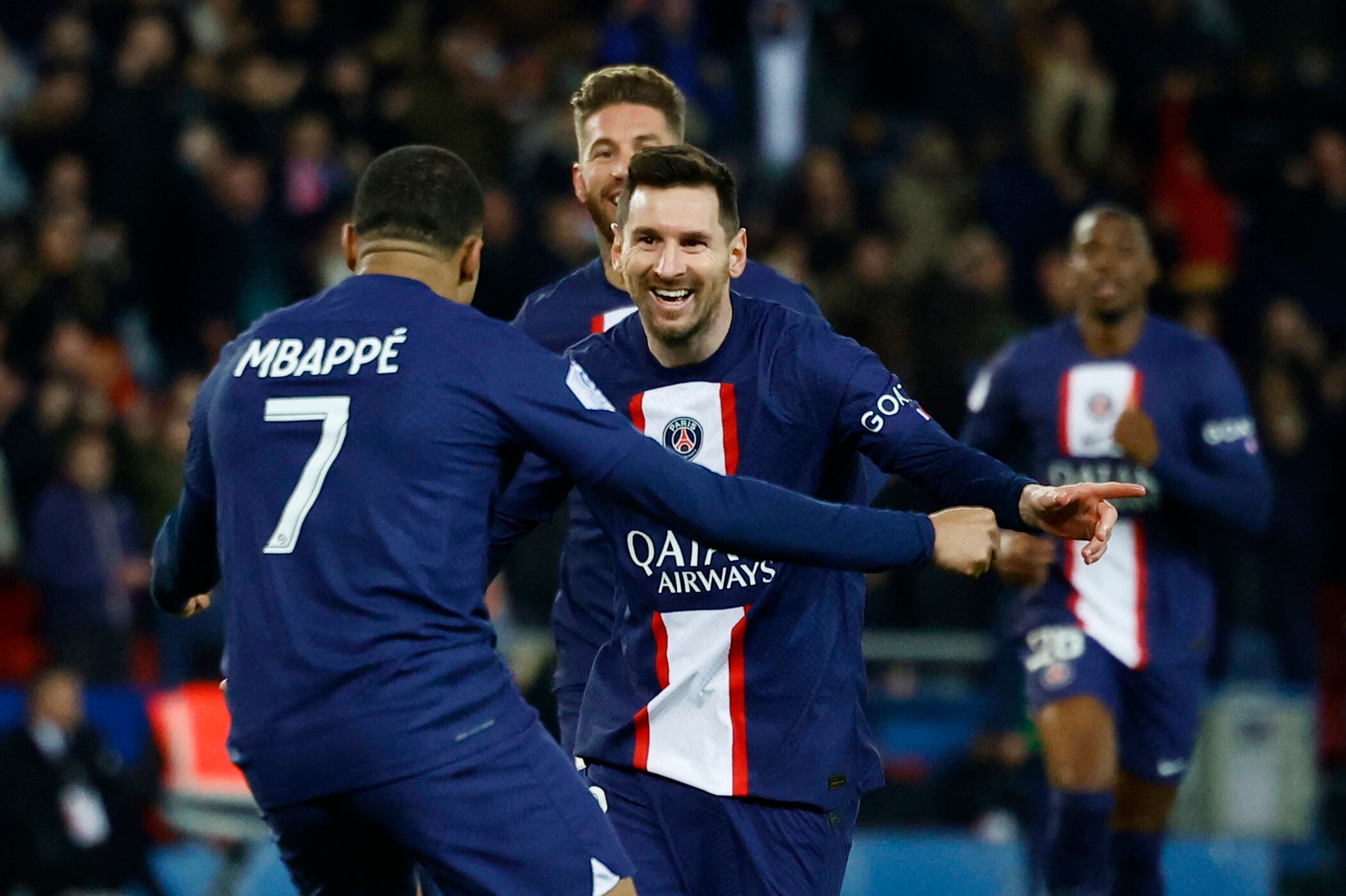La sociedad Messi-Mbappé sigue rindiendo: dos goles más para el PSG.
