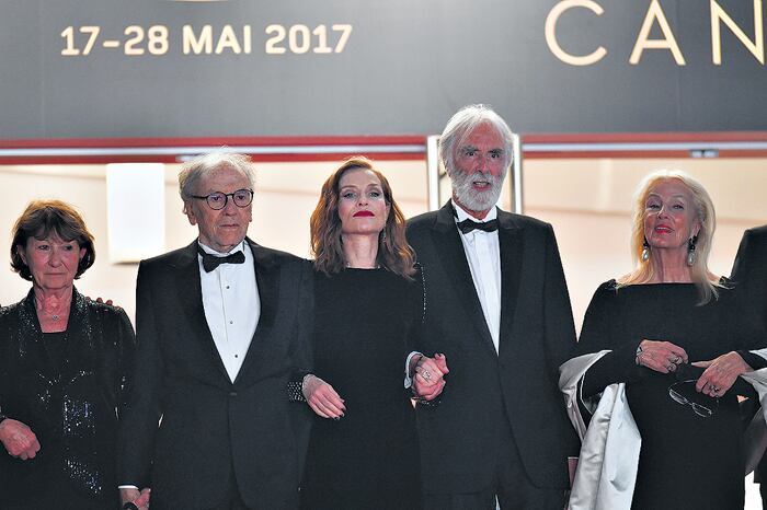 El equipo de Happy End en Cannes, encabezado por Haneke, Trintignant y Huppert.