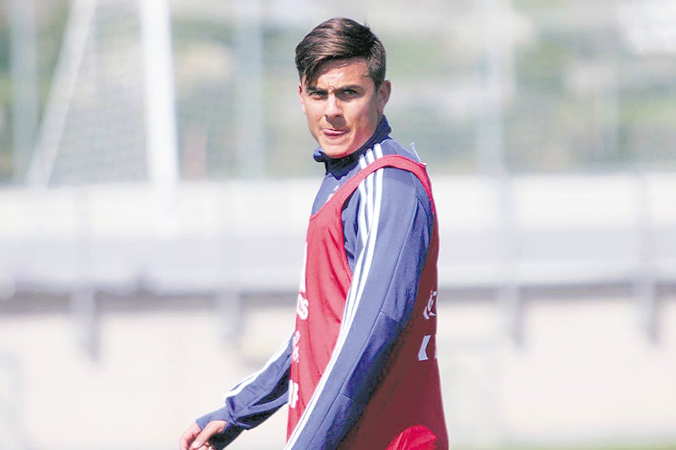 Paulo Dybala será el reemplazante de Lionel Messi en el ataque acompañando a Lautaro Martínez.