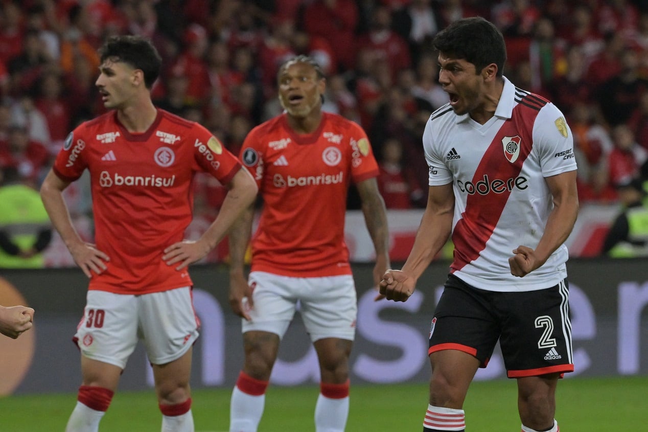 Robert Rojas no pudo llegar al partido 100 en River: se va con 99 encuentros y 11 goles