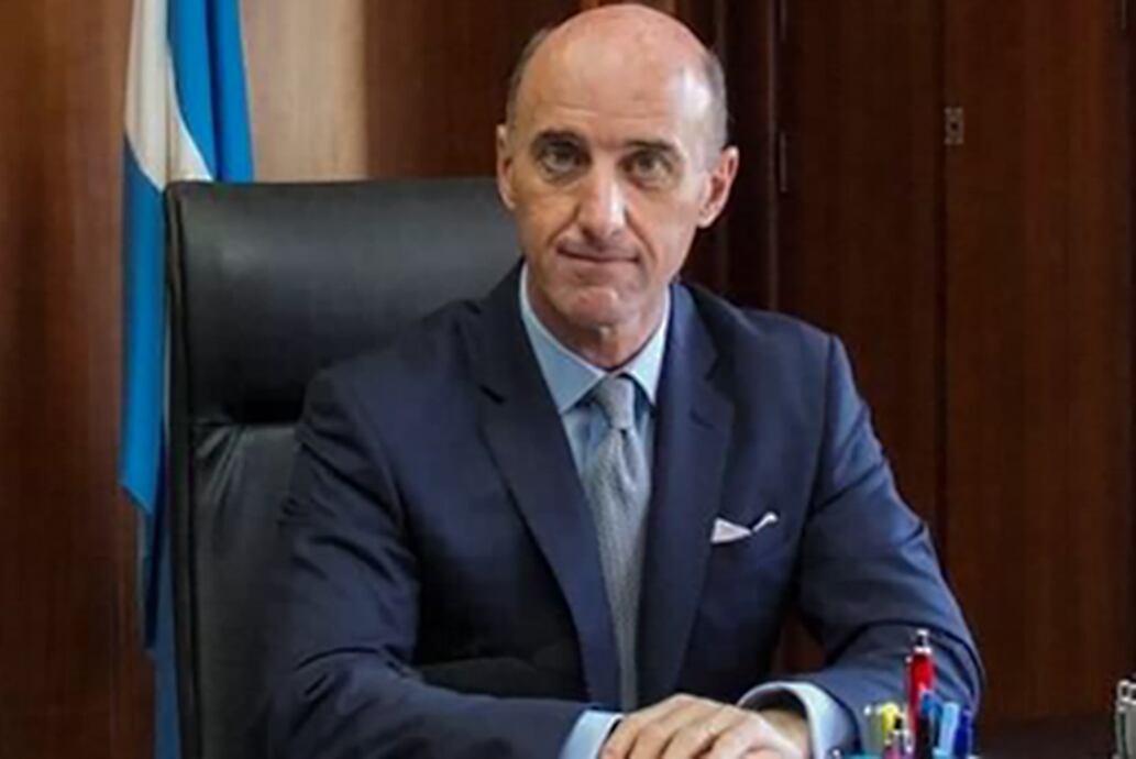 Marcelo Pedro Blanco, exfuncionario del Ministerio de Energía, fue quien inició el trámite sospechado.