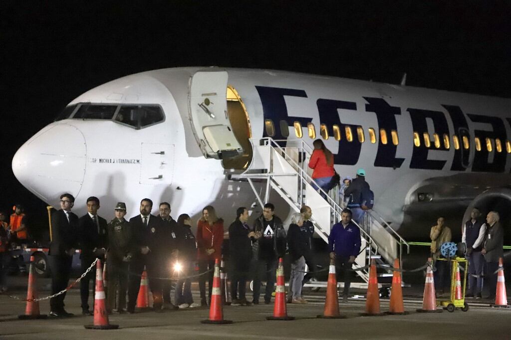 El primer vuelo humanitario de repatriación gestionado por el gobierno de Nicolás Maduro salió la semana pasada de la ciudad chilena de Arica con destino a Caracas, Venezuela.