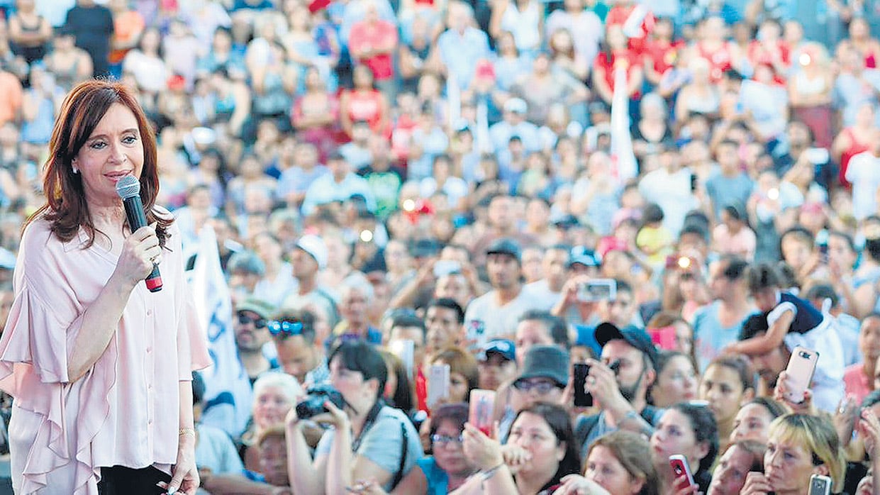 Cristina Kirchner encabezó un acto organizado por el intendente Jorge Ferraresi en Villa Domínico.