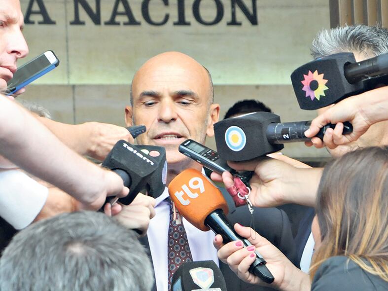 Gustavo Arribas recibió dinero del financista Meirelles, condenado por pago de coimas en Brasil.