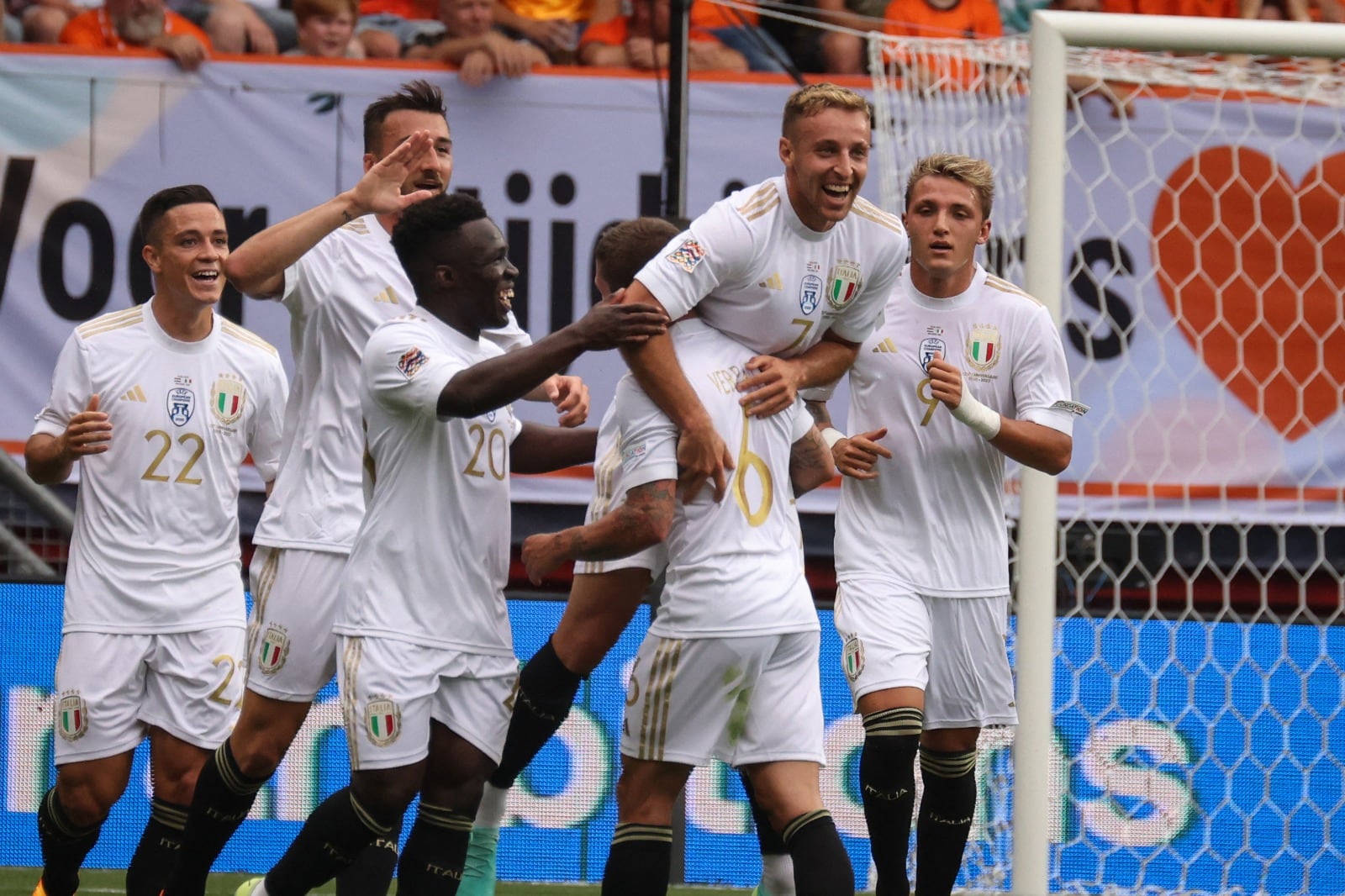 Italia celebró el triunfo que le dio la tercera posición