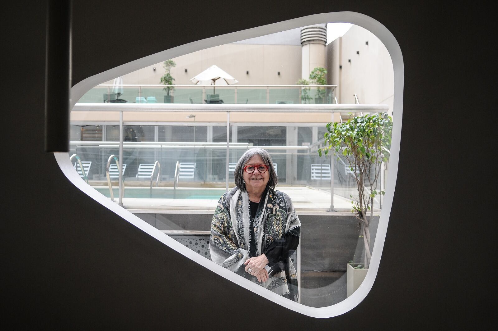 "¿Qué pasa si pensamos que realmente podemos cambiar el mundo? Porque el mundo somos nosotros"