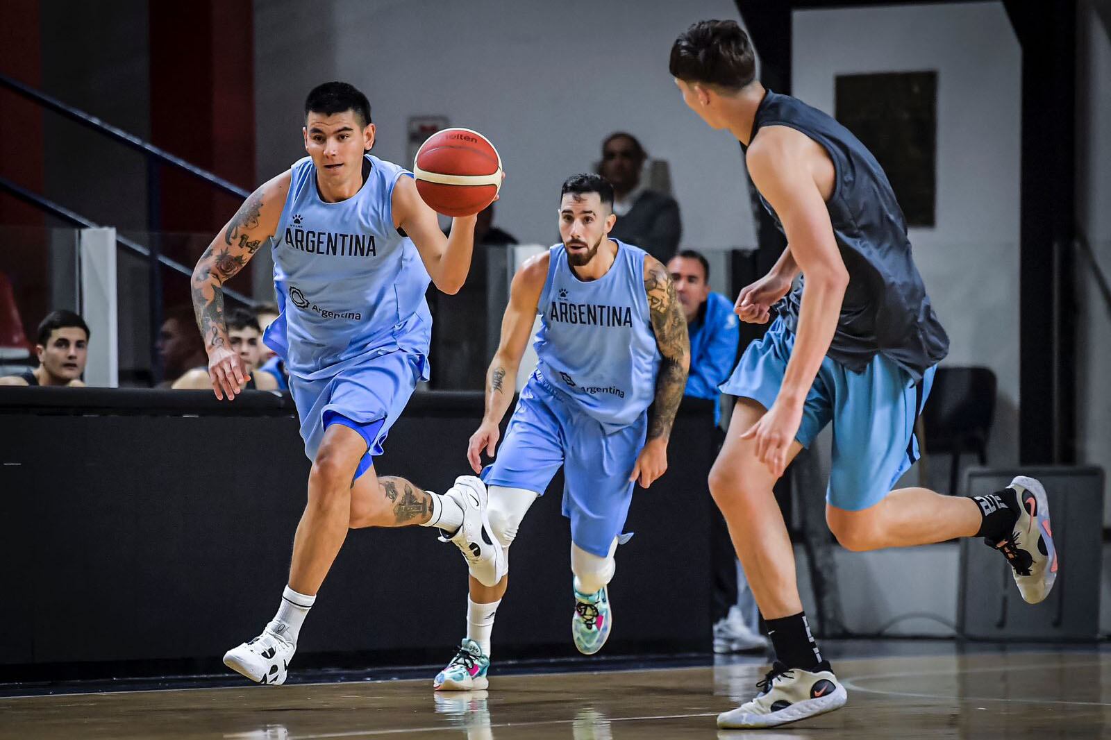 Gabriel Deck volvió a jugar en el último amistoso. El santiagueño es la gran esperanza ofensiva argentina