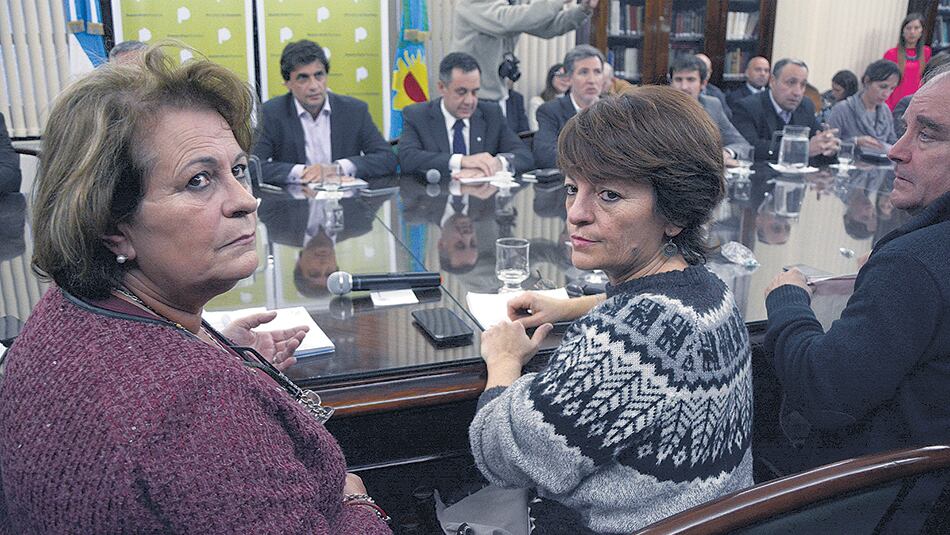 Los docentes reclaman una actitud más dialoguista por parte del gobierno de Vidal.