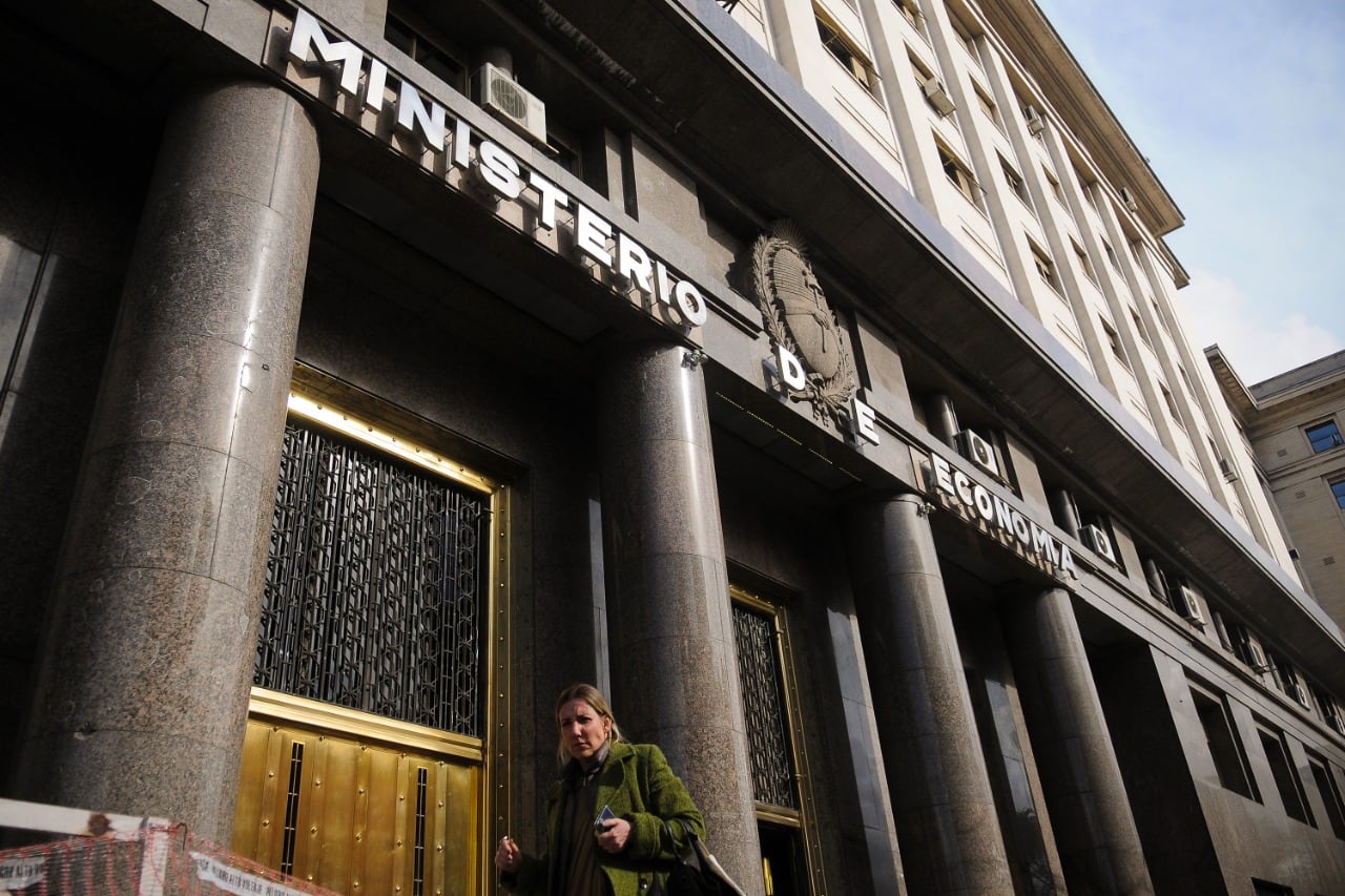 El gobierno proyecta un crecimiento de apenas 2 por ciento para 2023.