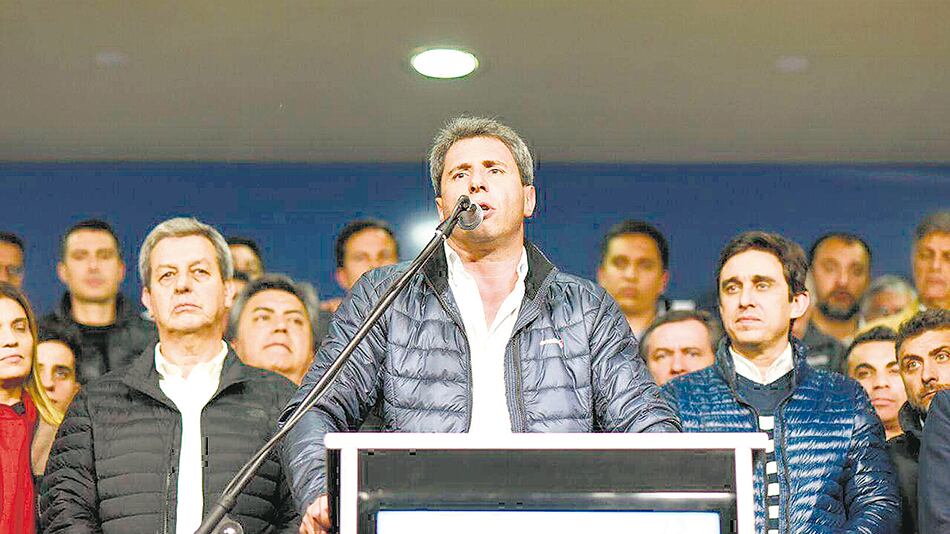 “Sería muy importante que Sergio Massa participara de esta amplia convocatoria a la unidad”, dijo Uñac.